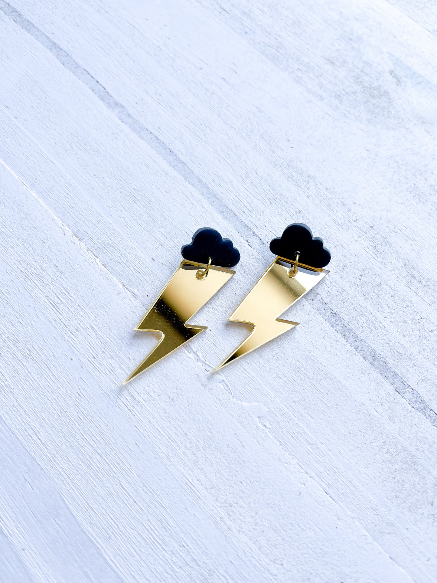 Mirrored Gold Lightning Bolts